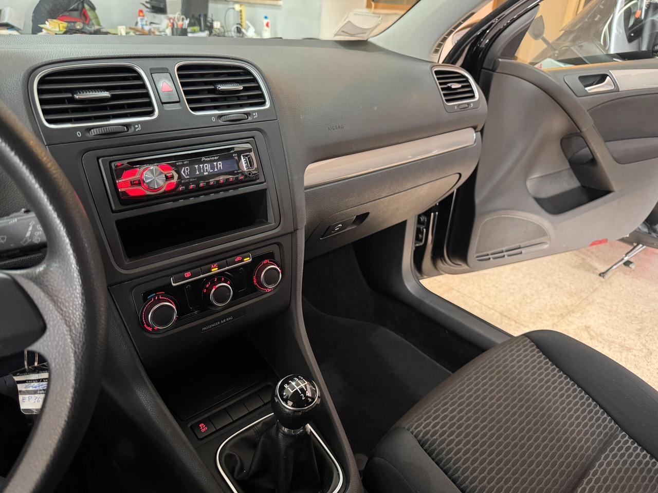 Volkswagen Golf 1.6 TDI 5p. Highline 105 CV. OK NEOPATENTATI