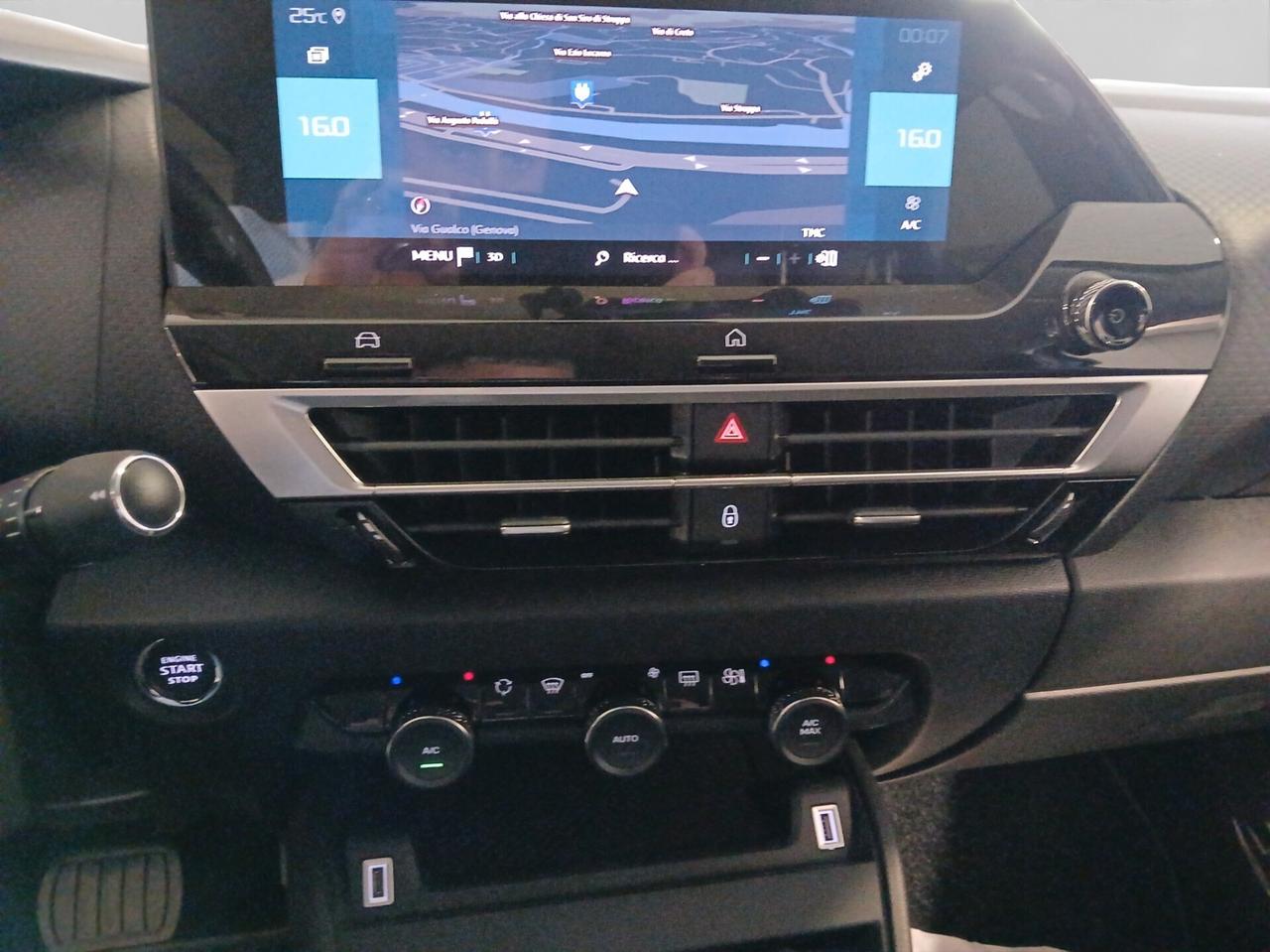 Citroen C4 e-C4 motore elettrico 136 CV Shine
