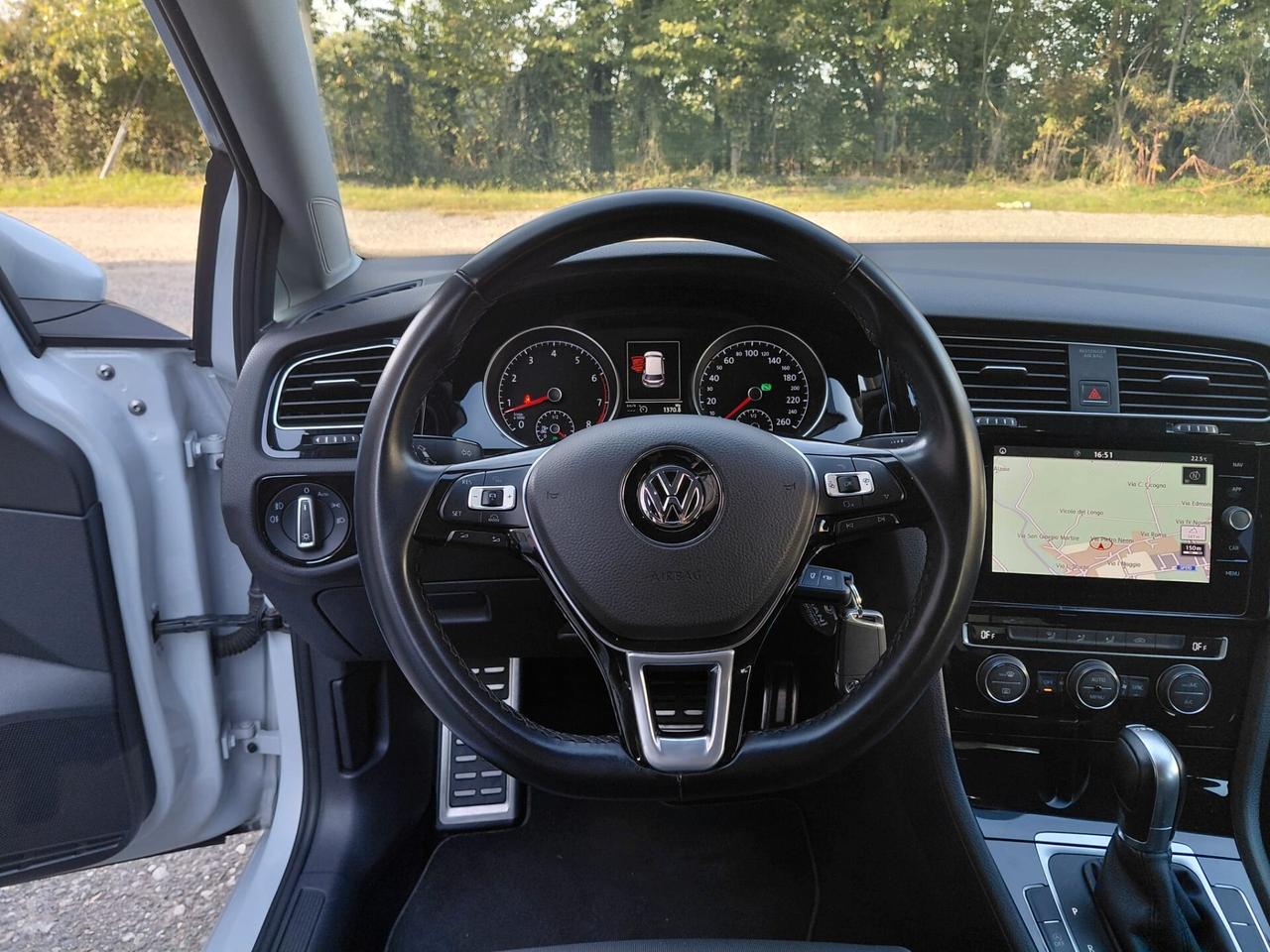 Volkswagen Golf VII 1.4 TGI DSG 5p. Executive BlueMotion (Neopatentati)