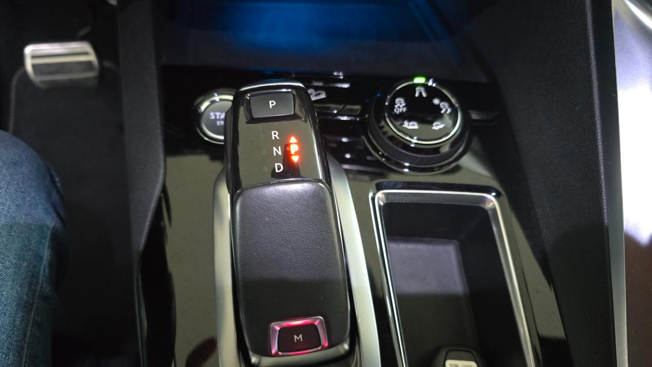 Peugeot 3008 BlueHDi 180 S&S EAT8 GT