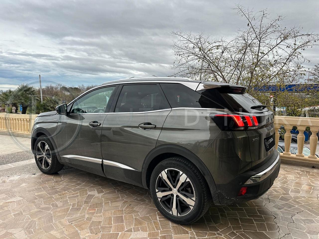 Peugeot 3008 BlueHDi 130 S&S EAT8 GT Line#LED#CAM#TETTO#PELLE#NAVI#CARPLAY