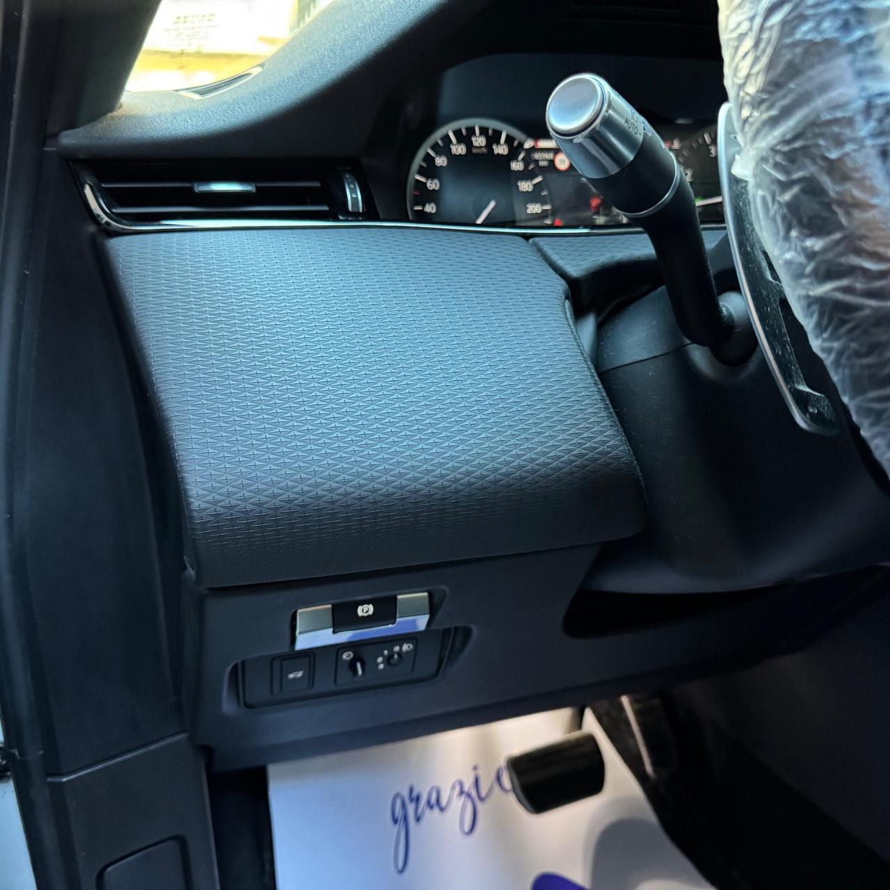 Land Rover Range Evoque 1.5 I3 160 CV Auto R-Dynamic HSE