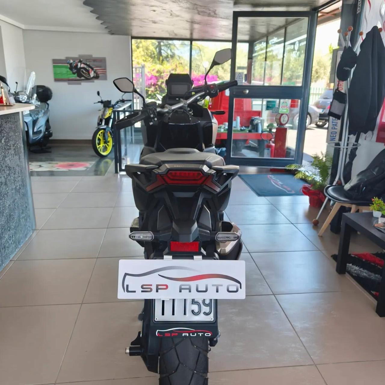 Honda X-ADV 750 2023 UNICOPROPRIETARIO IVA ESPOSTA