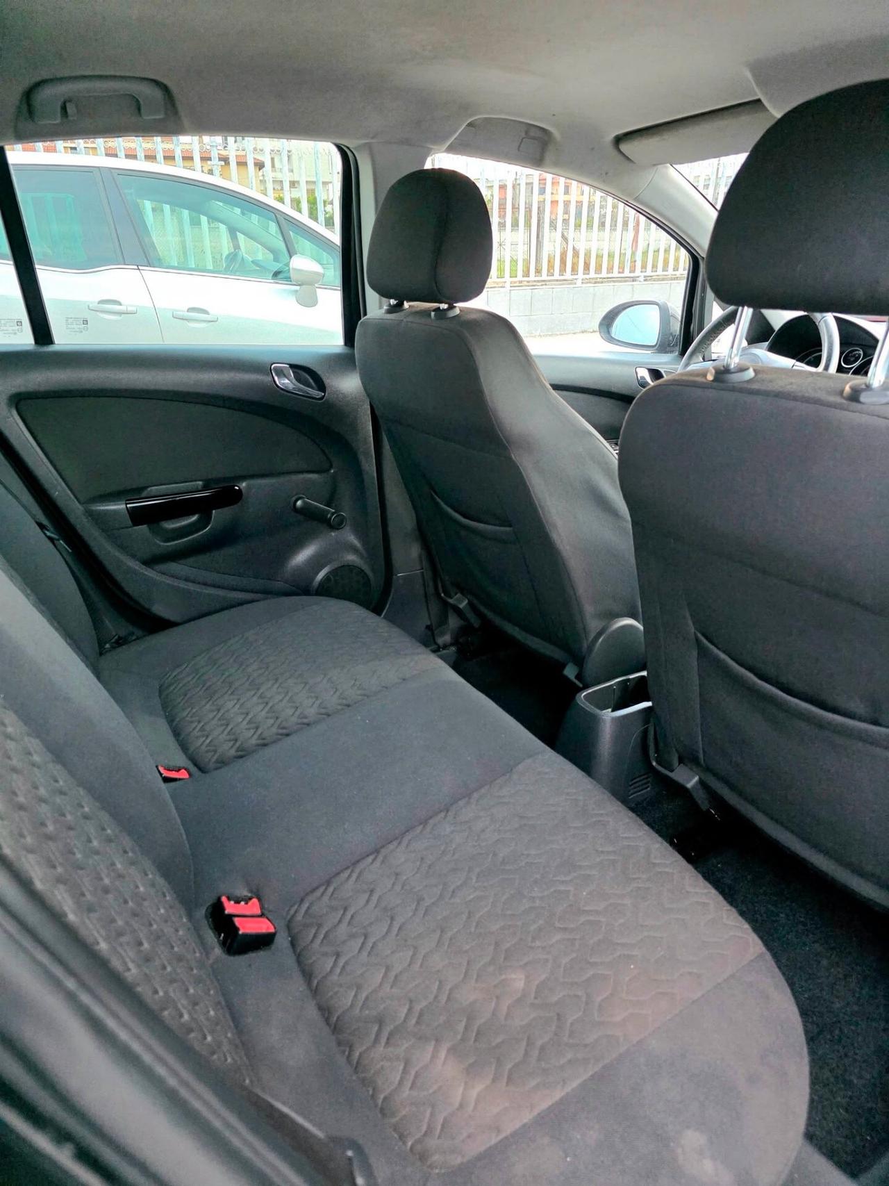 Opel Corsa 1.3 CDTI 95CV Edition