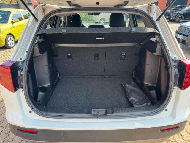 SUZUKI Vitara 1.4 Hybrid Top