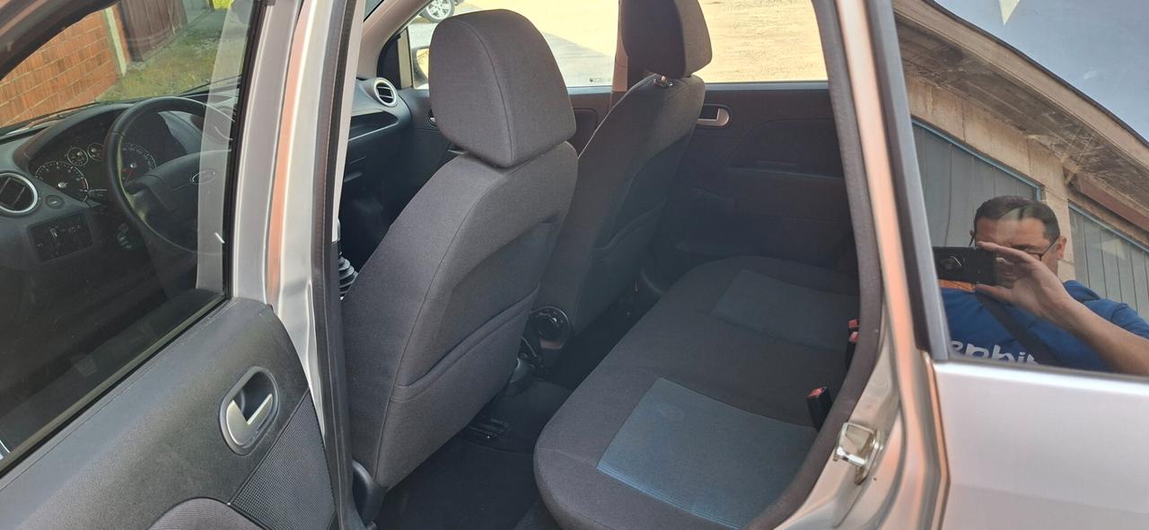 Fiesta 1.2 5p. Ghia Ideale X Neopatentati KM 115000