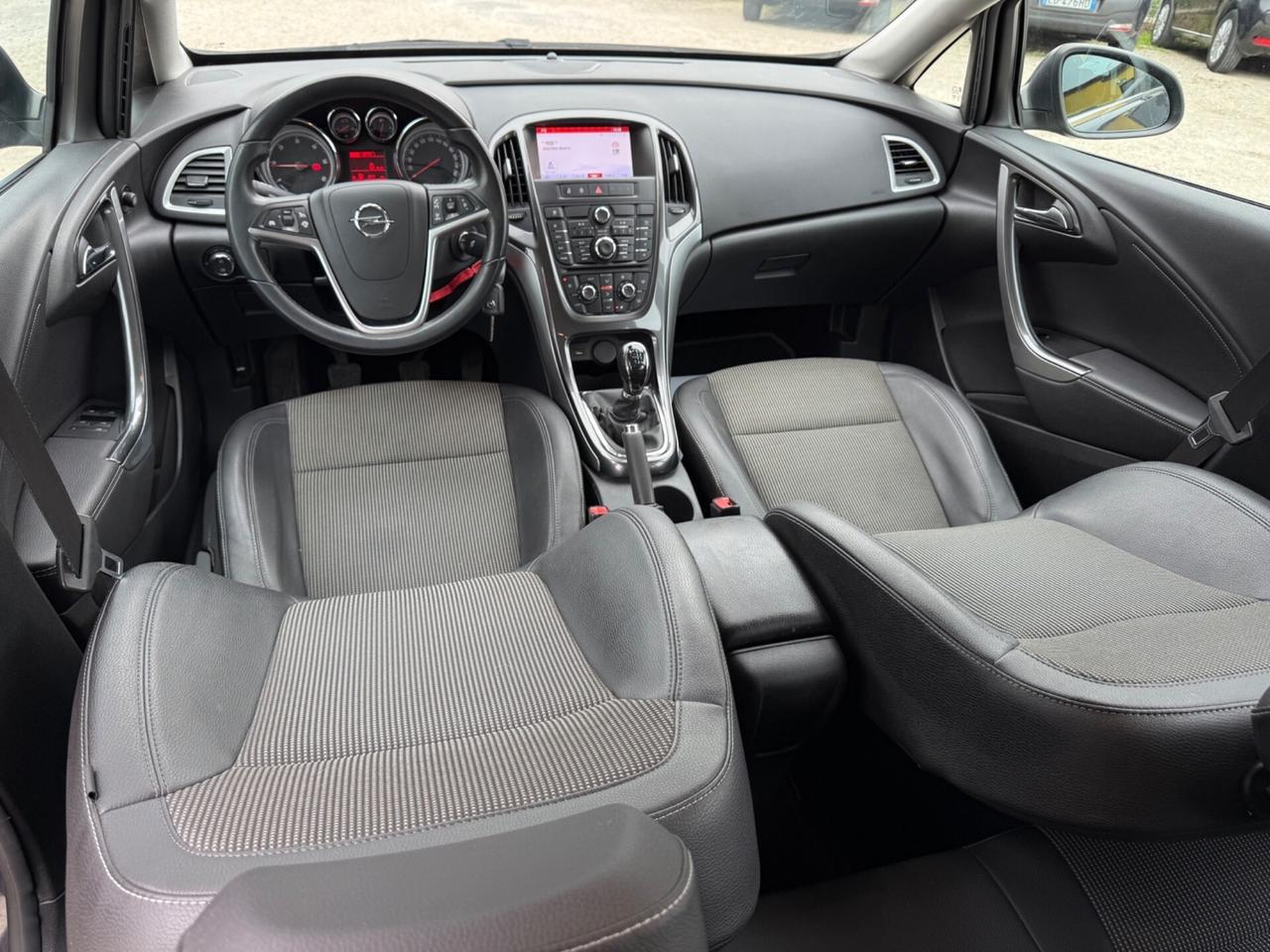 Opel Astra 1.7 CDTI 130CV 5 porte Cosmo