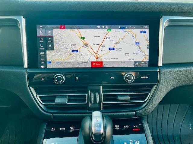 Porsche Macan 2.0 265 CV BENZINA "TETTO APRIB. PANORAMICO / FULL LED / SEDILI SPORTIVI"