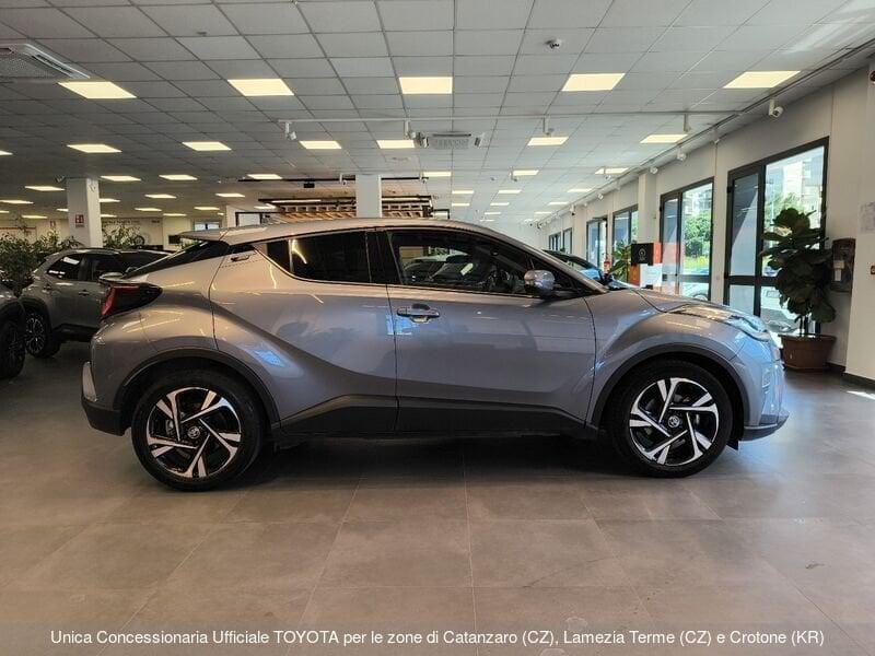 Toyota C-HR 1.8 Hybrid E-CVT Trend
