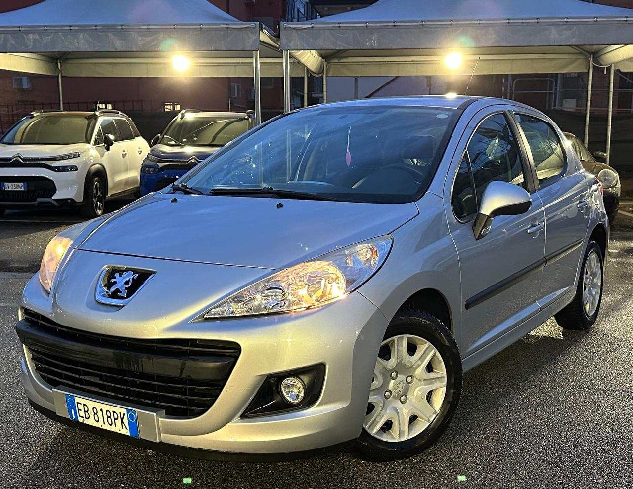 Peugeot 207 1.4 8V 75CV 5p. X Line