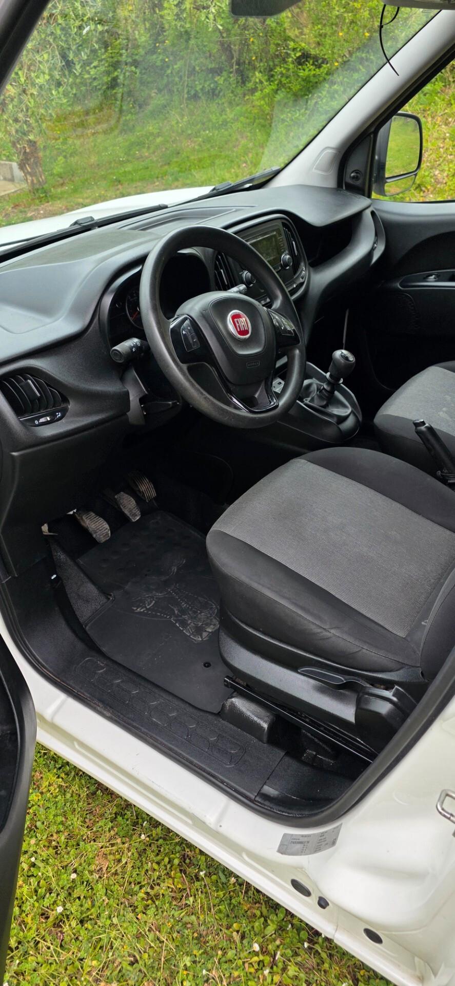 Fiat Doblo Doblò 1.4 T-Jet Natural Power PL-TN Cargo Maxi Lamierato