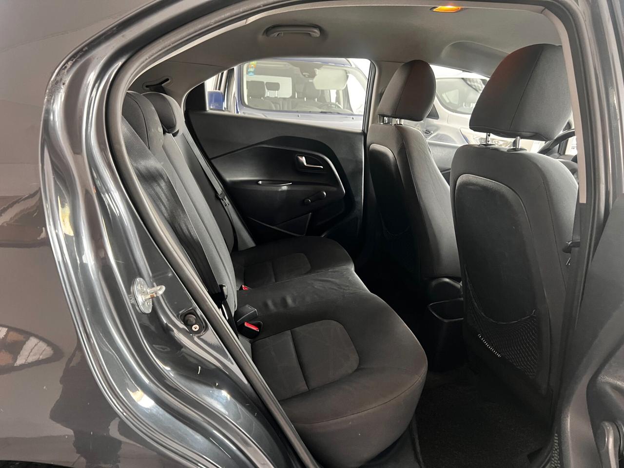 Kia Rio 1.4 CRDi WGT 5p. EX