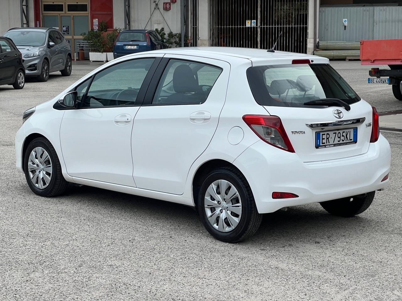 Toyota Yaris 1.4 D-4D 5 porte Active