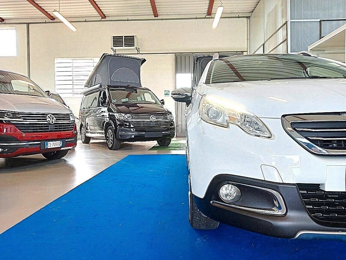Peugeot 2008 1.2 82cv ALLURE TETTO PANORAMICO UNIPROPR