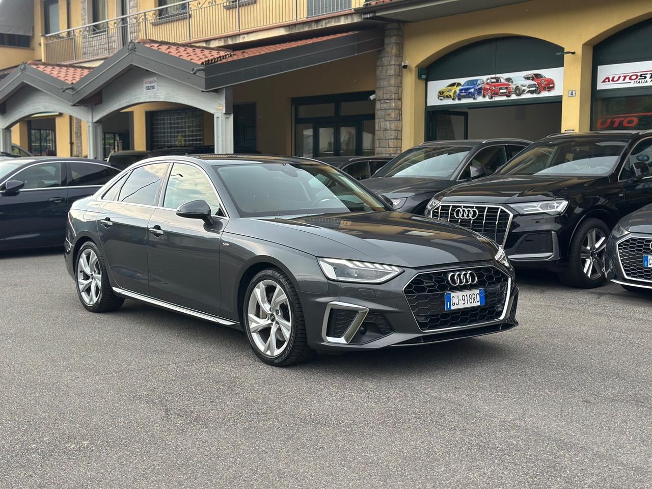 Audi A4 40 TDI S tronic S line edition