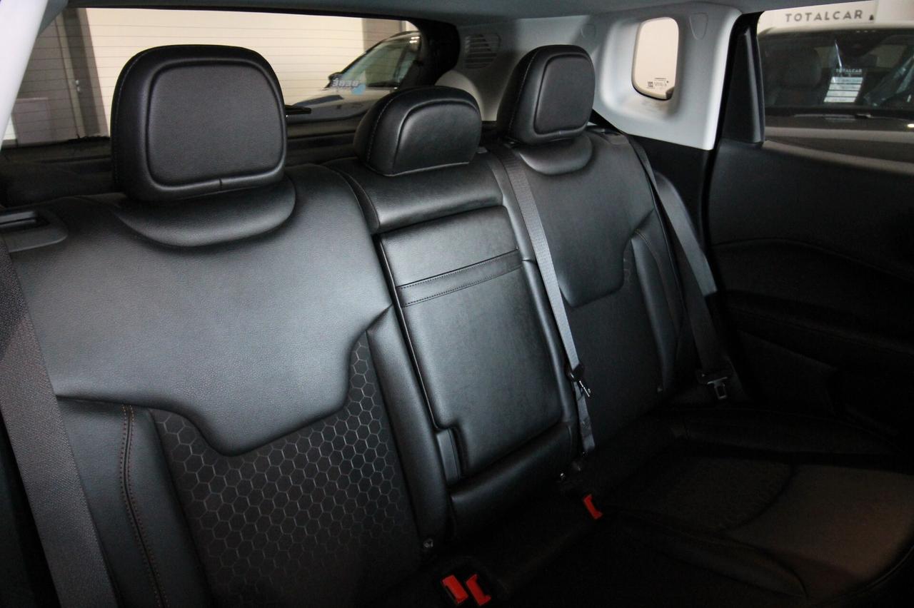 JEEP COMPASS 1.3 TURBO 4Xe LIMITED
