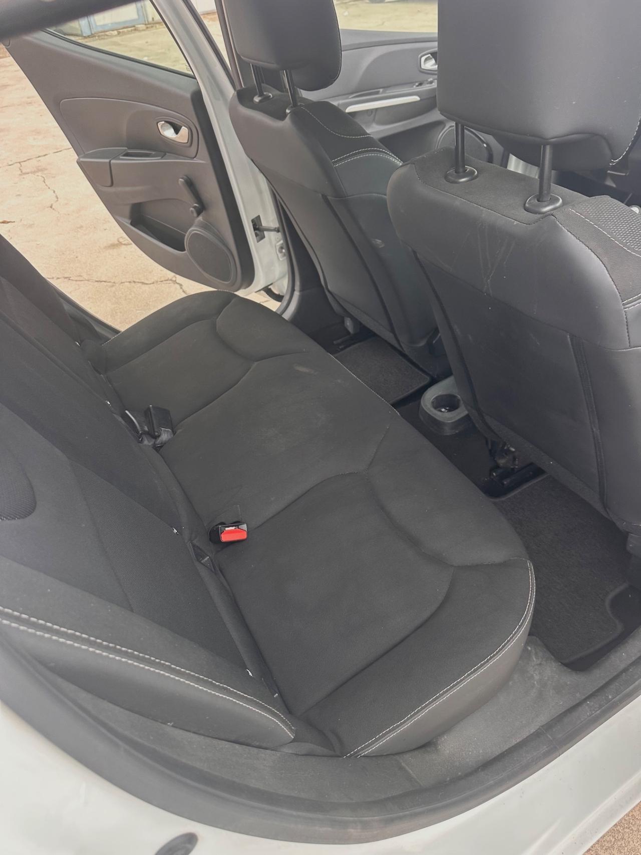 Renault Clio dCi 8V 75CV Start&Stop 5 porte Energy Zen