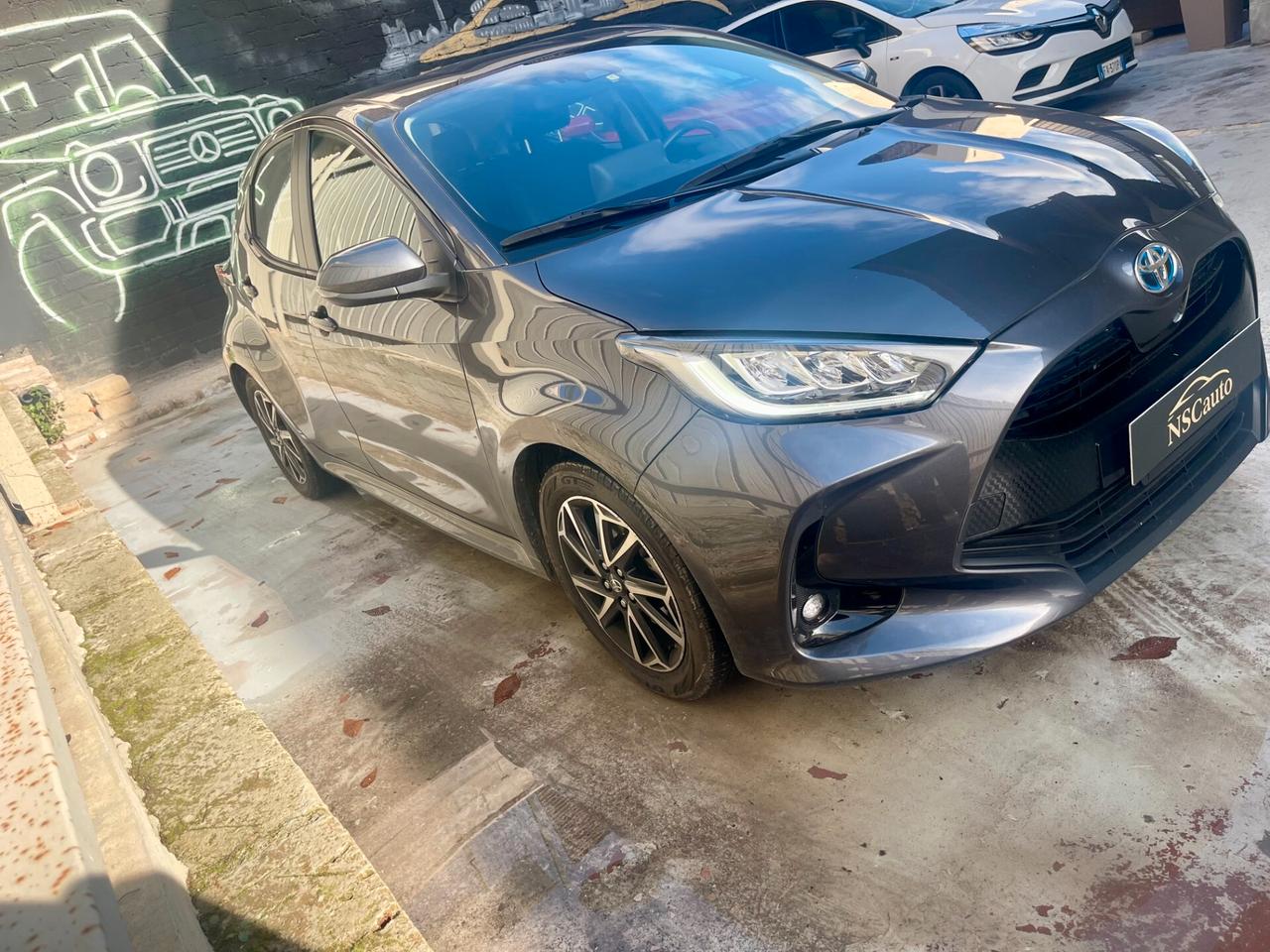 Toyota Yaris 1.5 Hybrid 5 porte Premiere