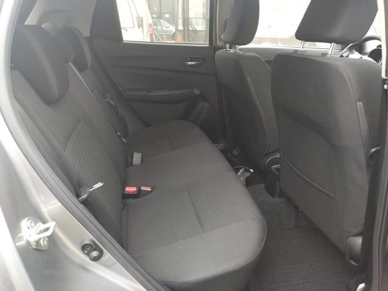 Suzuki Swift 1.2 Hybrid Top