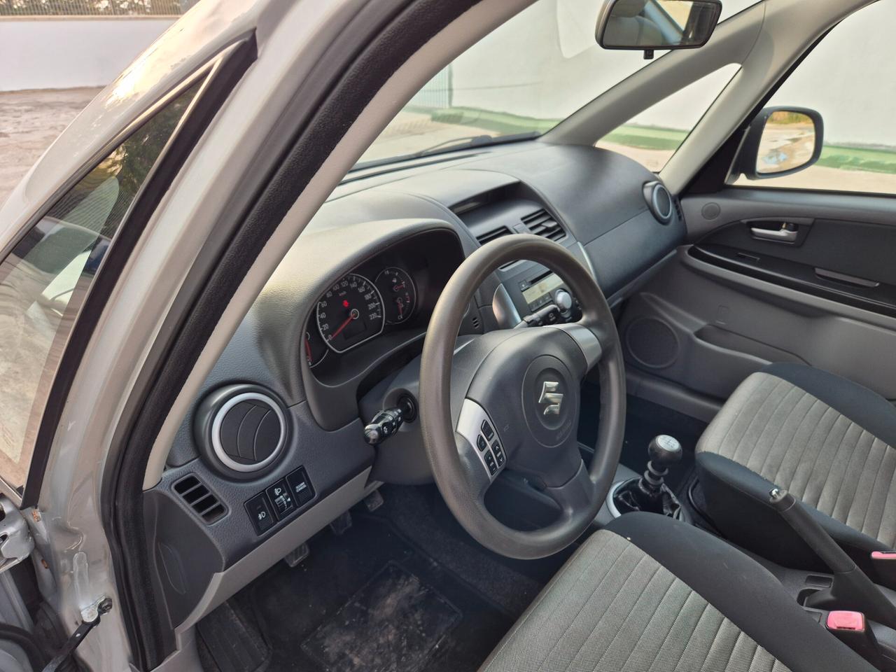 Suzuki SX4 S-Cross 1.6 DDiS solo 131000 km
