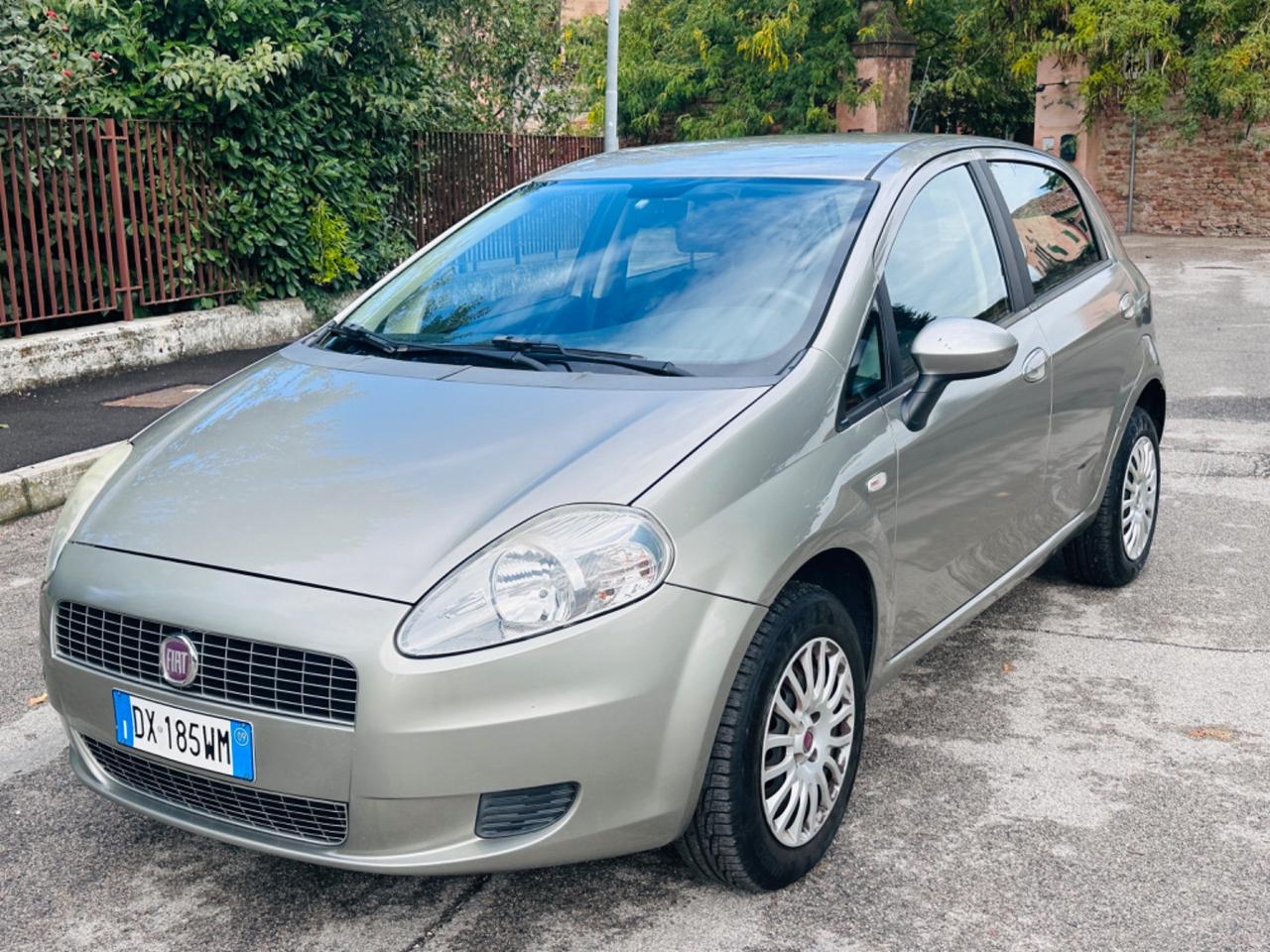 Fiat Grande Punto 1.4 5 Natural Power