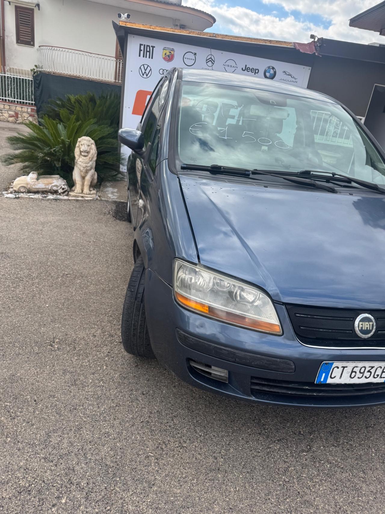 Fiat Idea 1.4 16V Emotion