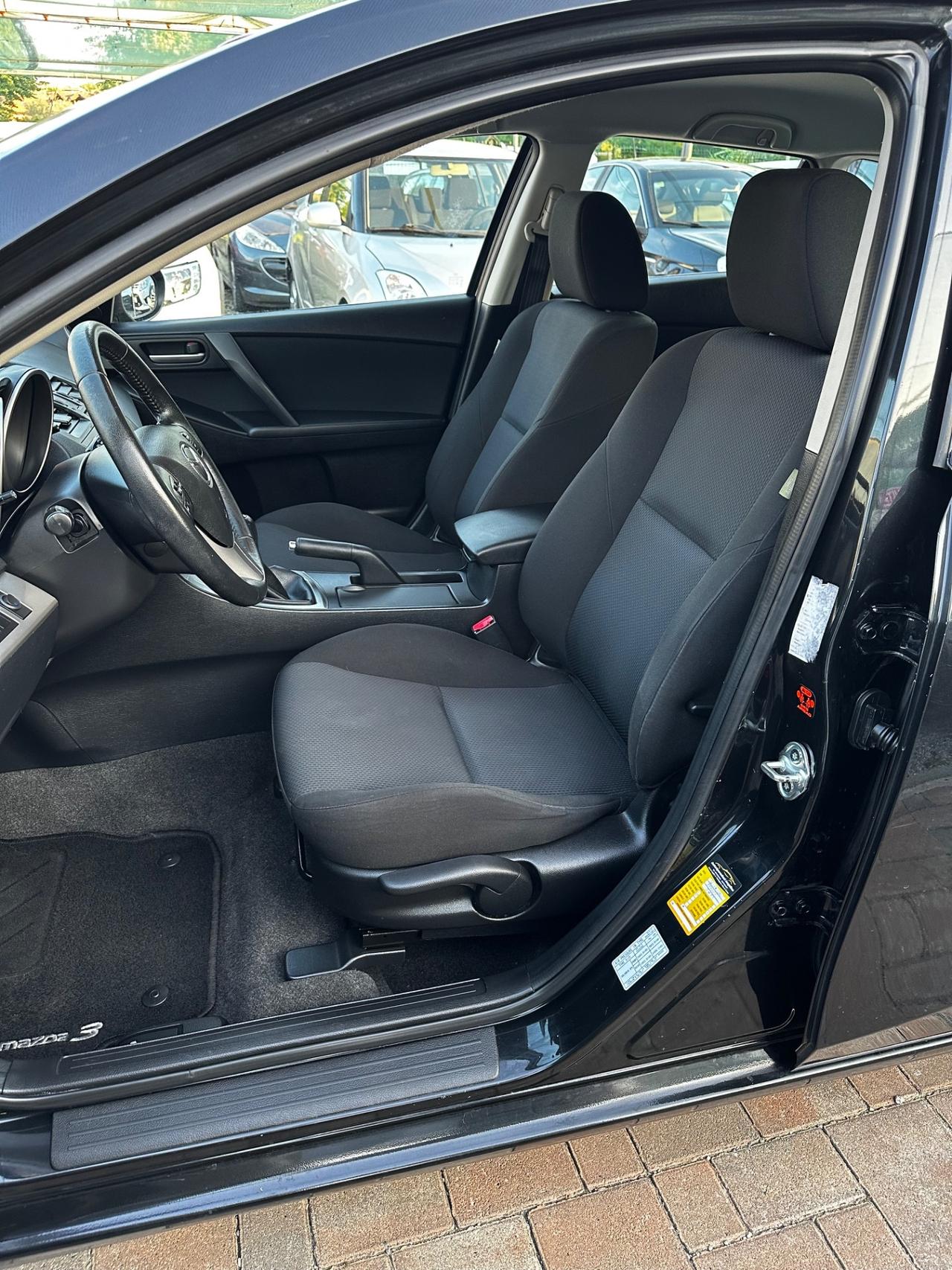 Mazda 3 Mazda3 1.6 MZ-CD 115 CV 5p. Advanced