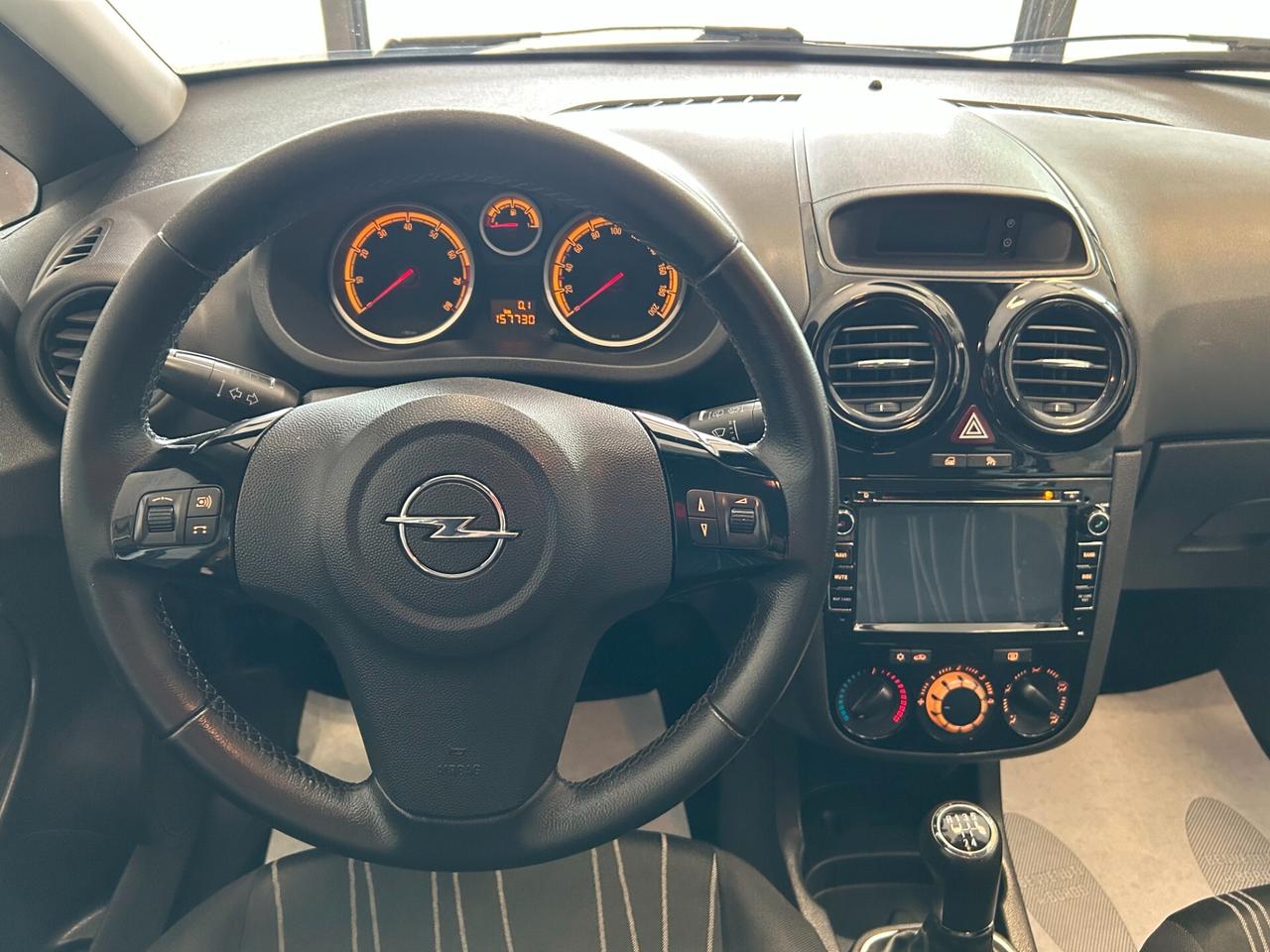 Opel Corsa 1.2 80CV 5 porte GPL-TECH Edition