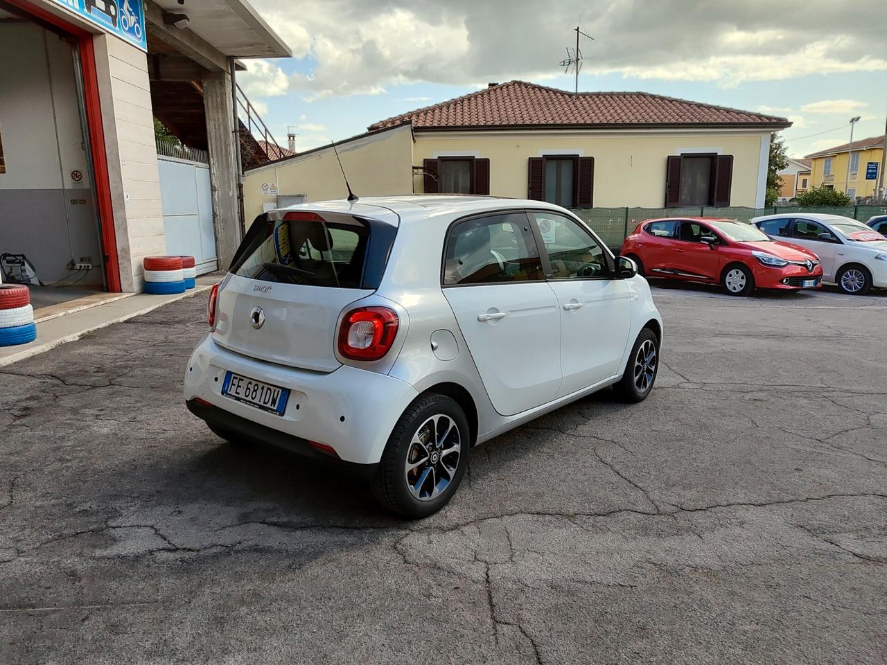 Smart ForFour 70 1.0 Passion EURO 6 2016 DA VETRINA