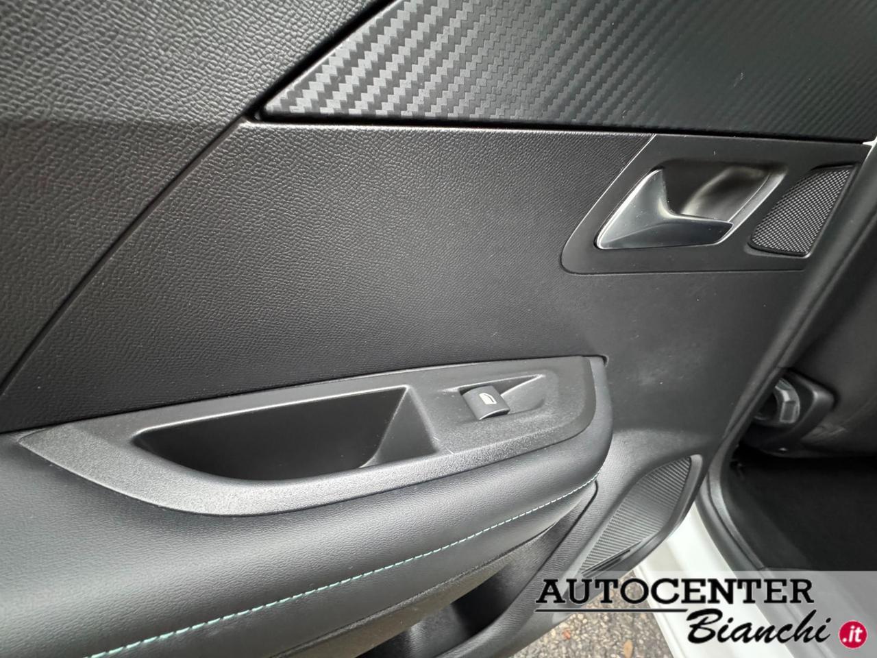 Peugeot 2008 1.5 bluehdi Allure Pack s&s 130cv eat8