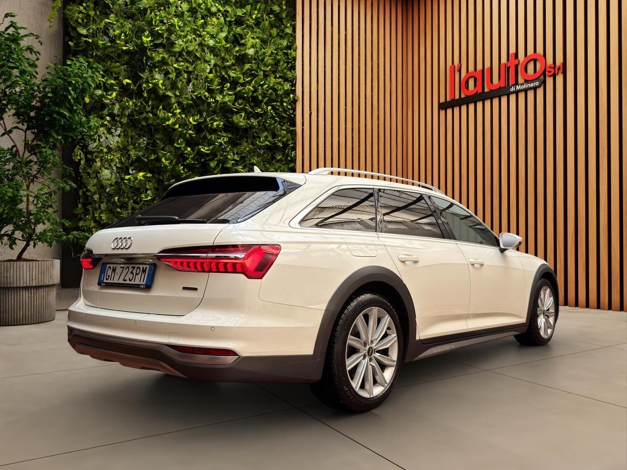 Audi A6 allroad 45 TDI 3.0 quattro S tronic Evolution