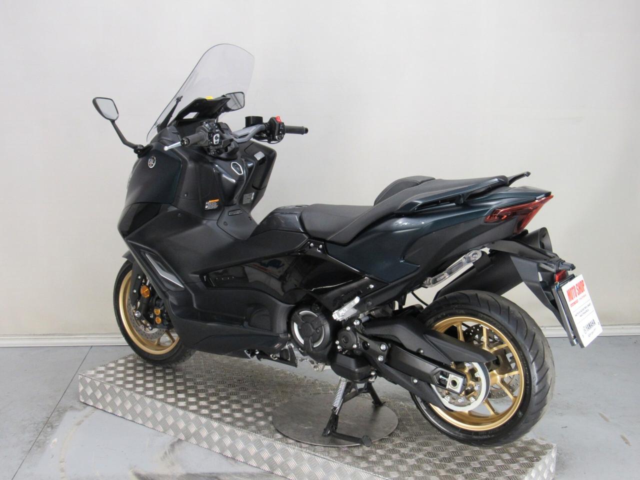 Yamaha T Max 560 ABS TECHMAX DARK PTEROL