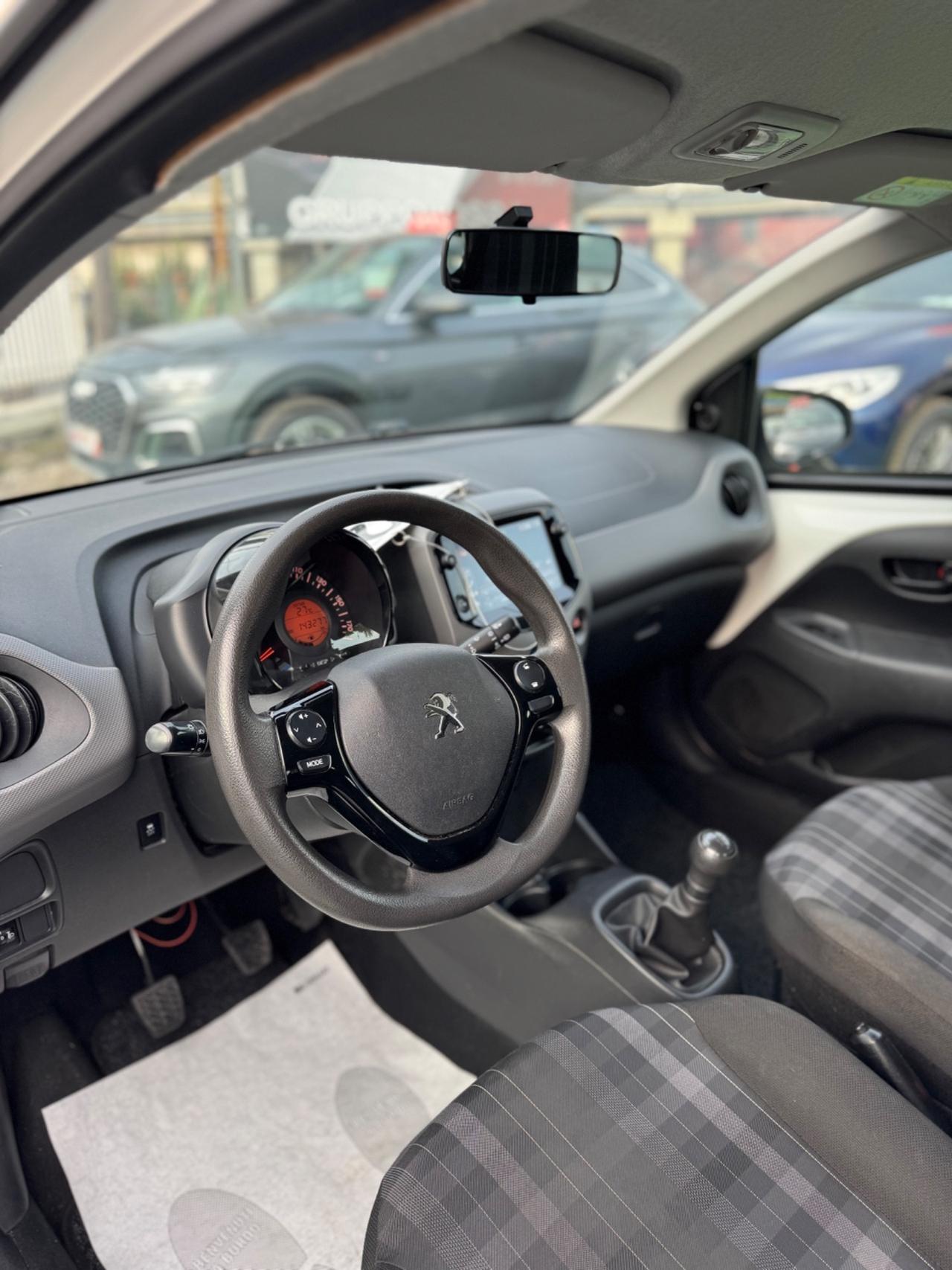 Peugeot 108 VTi 72 5 porte Allure