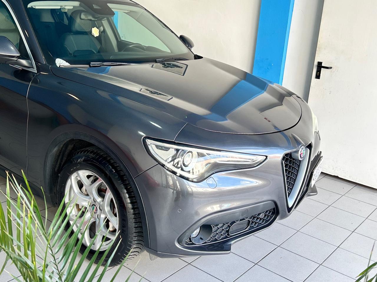 Alfa Romeo Stelvio 2.2 Turbodiesel 190 CV AT8 RWD Executive