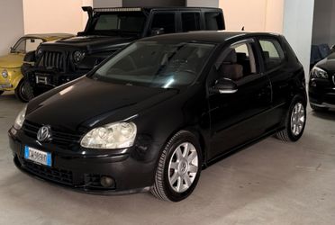 Volkswagen Golf 2.0 16V TDI 3p. Sportline