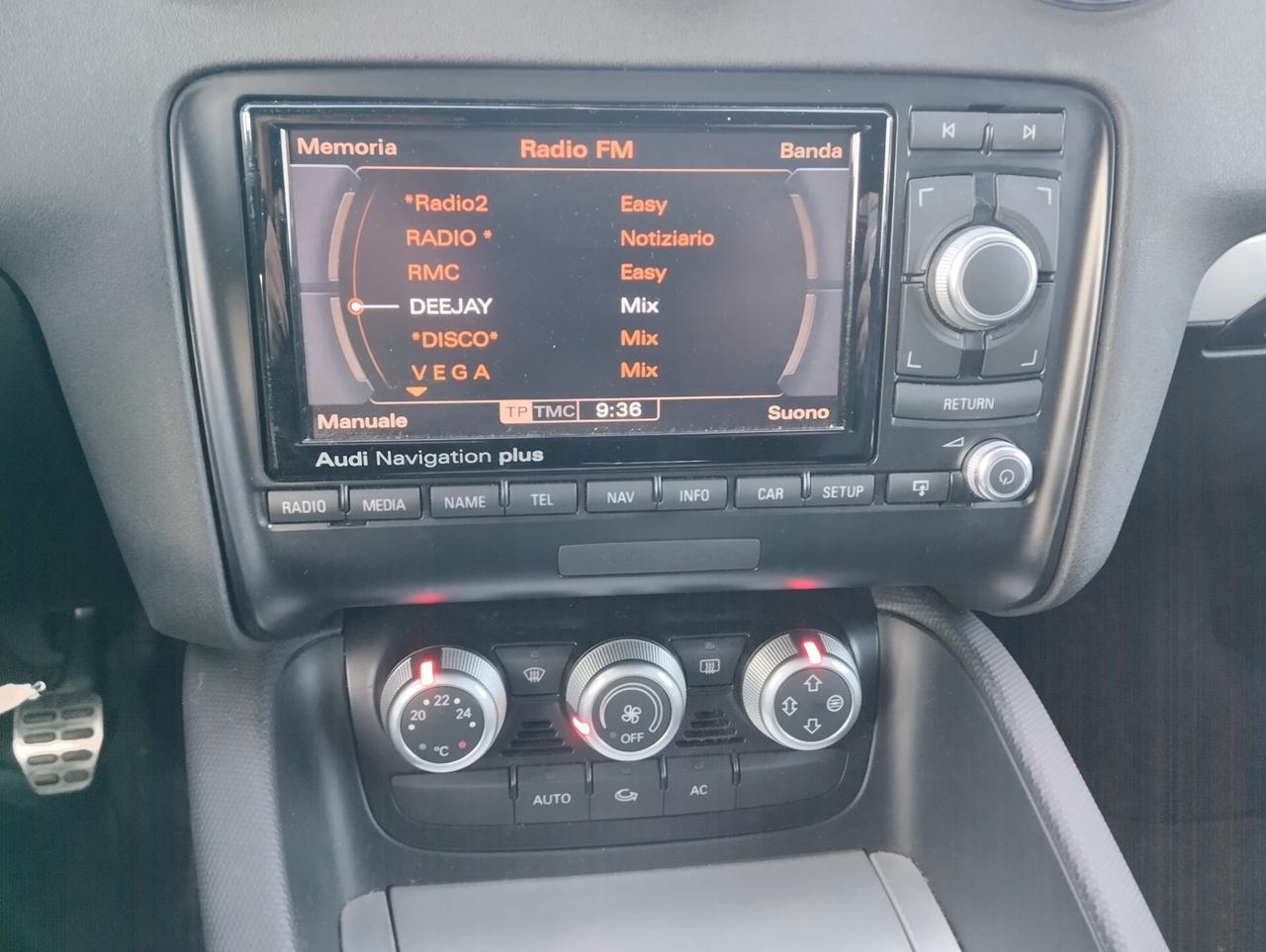 Audi TT Roadster 2.0 TDI quattro S-Line