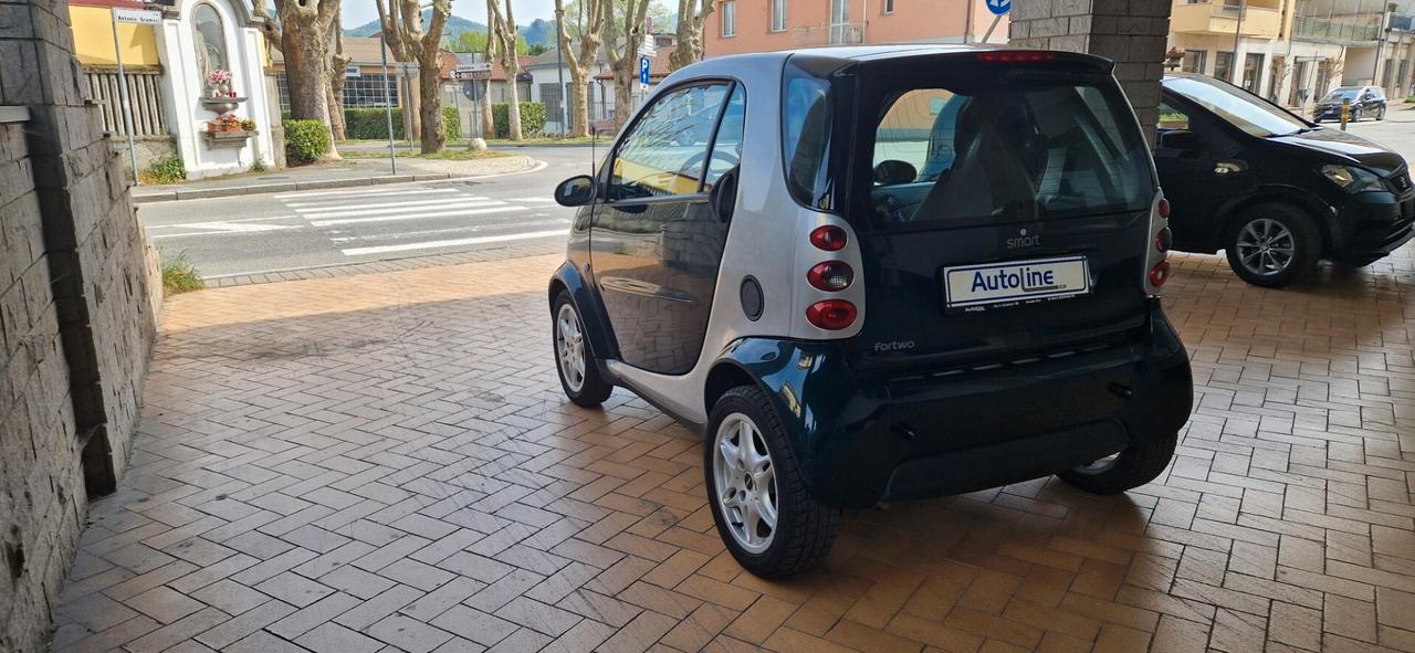 Smart ForTwo 700 coupé grandstyle (45 kW) CLIMA