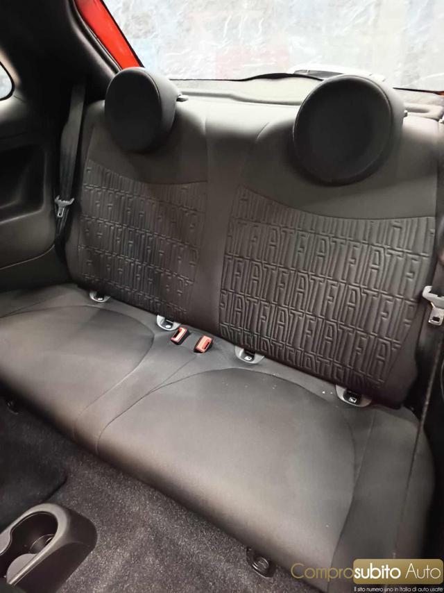 FIAT 500 1.0 Hybrid Red