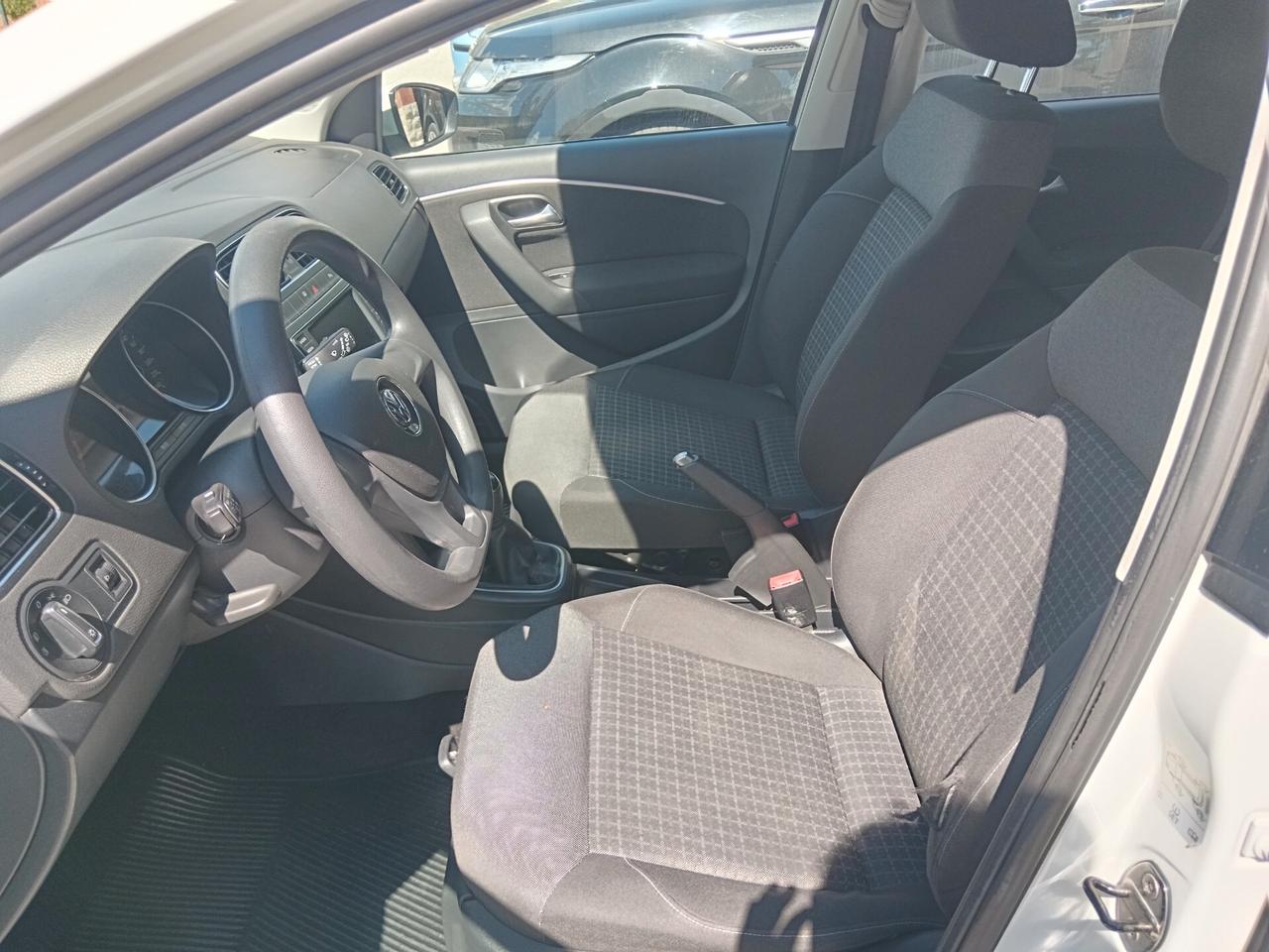 Volkswagen Polo 1.4 TDI 75CV NEOPATENTATI