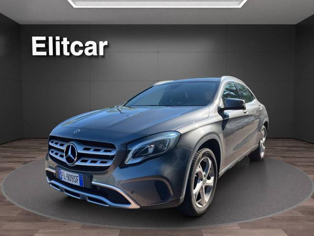 MERCEDES-BENZ GLA 180 d Automatic Sport
