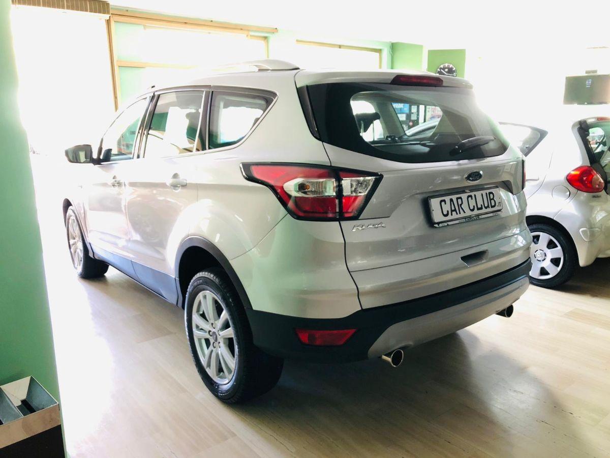 Ford Kuga 1.5 Tdci 120cv S&S 2WD Autom. Busuness