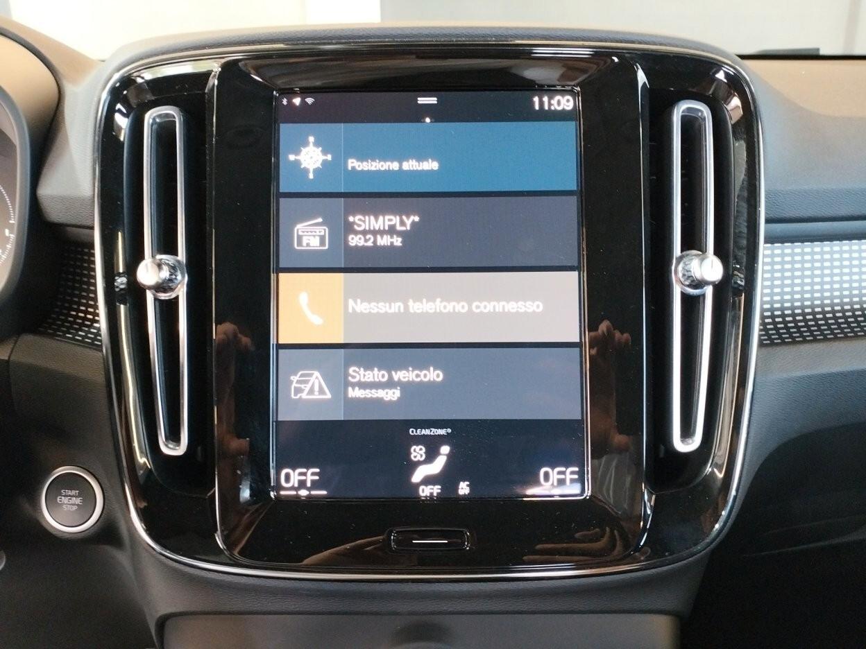 Volvo XC40 1.5 t4 Plug-in Hybrid automatico Ultimate Dark