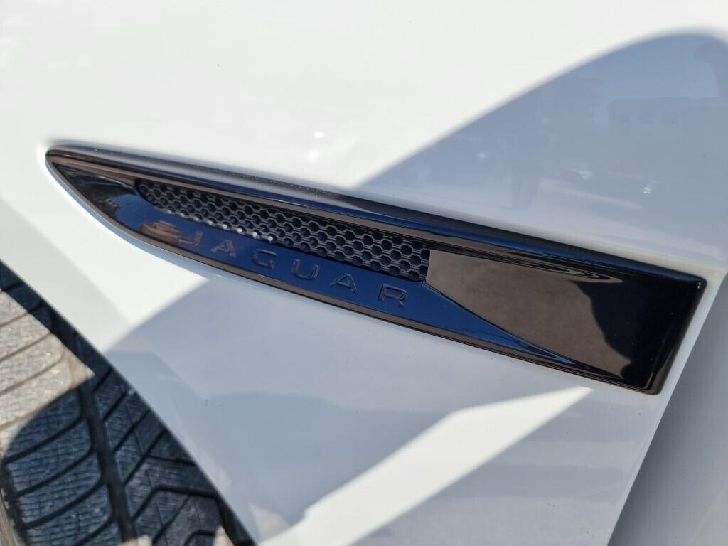 Jaguar F-Pace 2.0 D 180CV CON GARANZIA