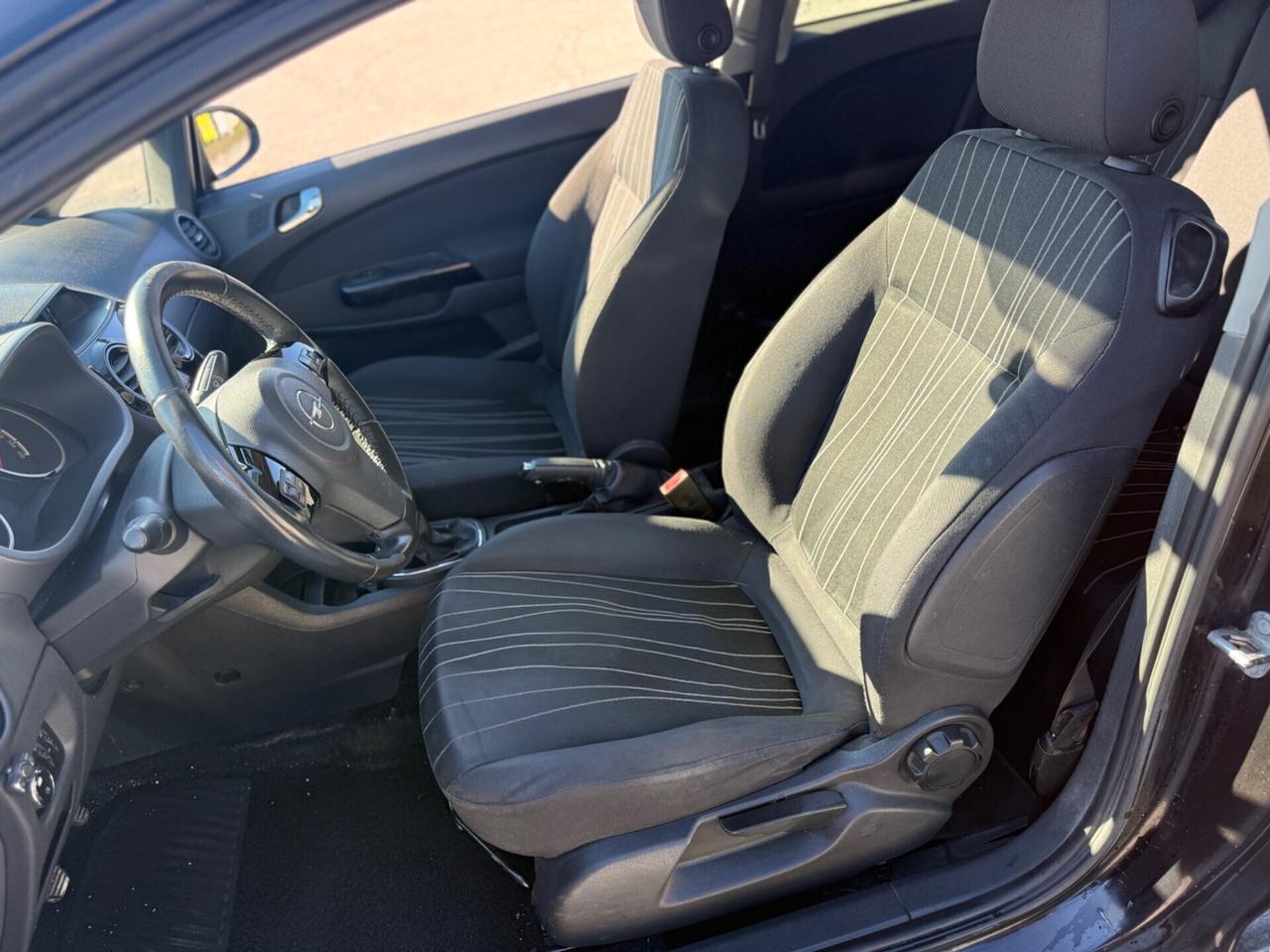 Opel Corsa Diesel 1.3 CDTi 75cavalli NEOPATENTATI