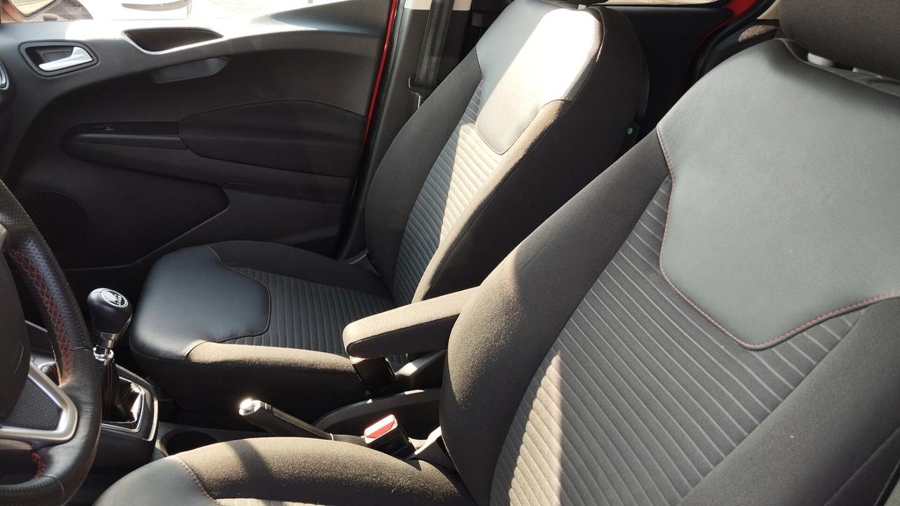 FORD TOURNEO COURIER NAVI-2019