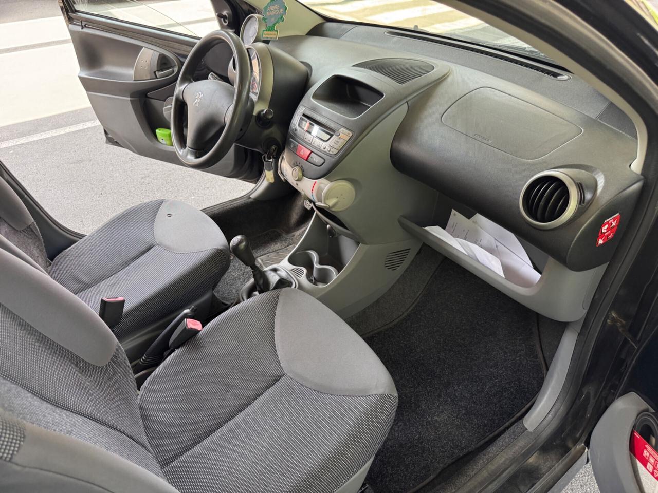 Peugeot 107 1.0 68CV 5p. Perfetta 2007