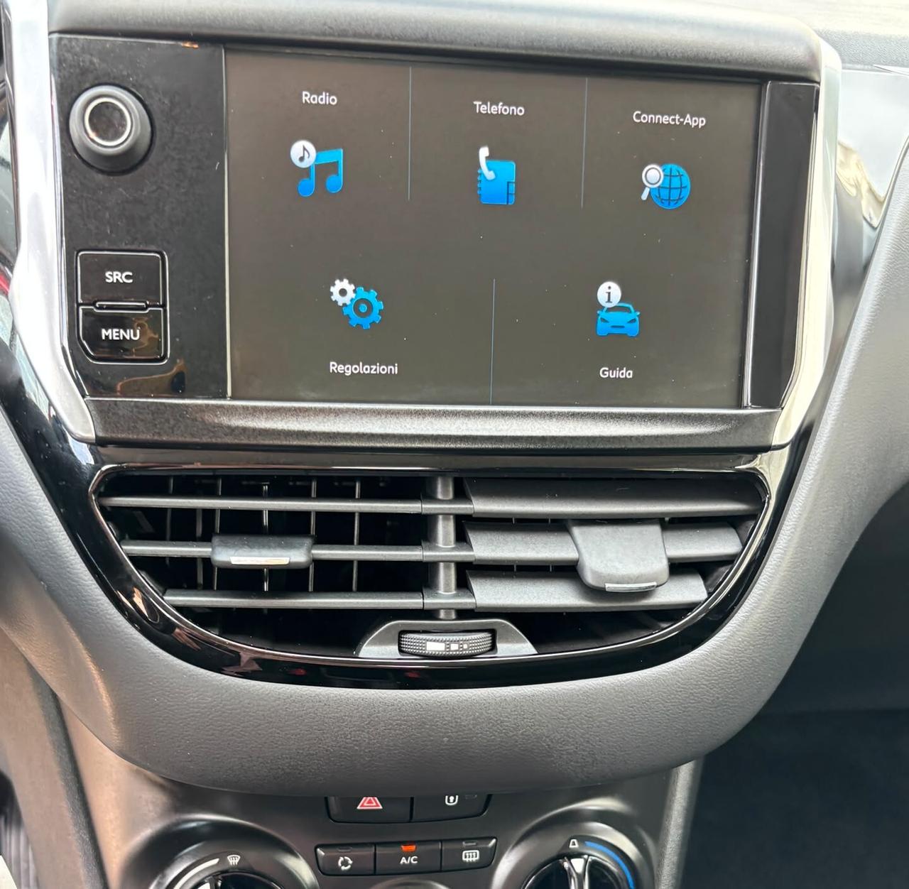 Peugeot 208 Utilitaria 1.2 Benzina
