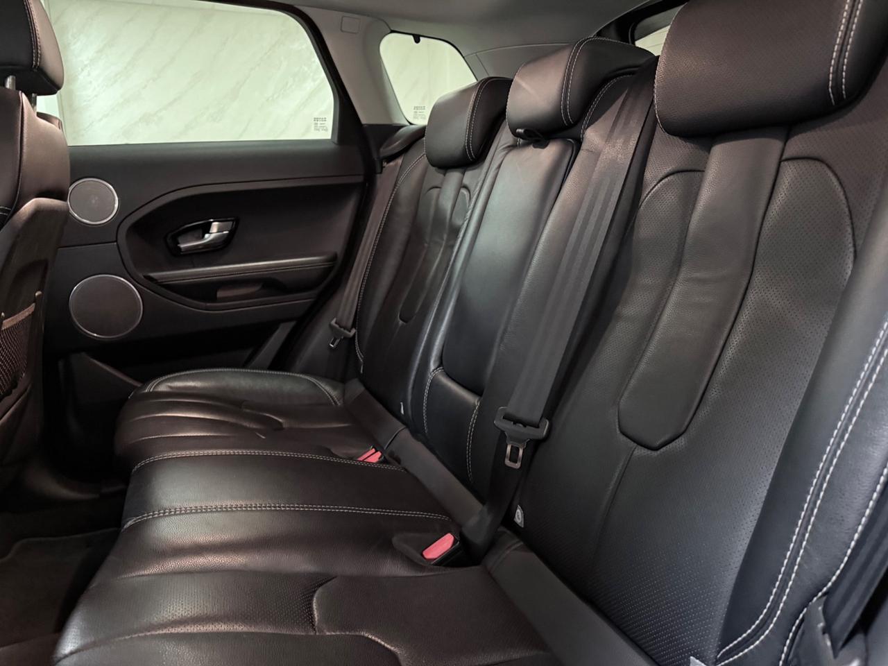 Land Rover Range Evoque 2.2 TD4 5p. British Edition Dynamic