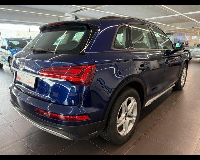 AUDI Q5 35 TDI S tronic Business Advanced