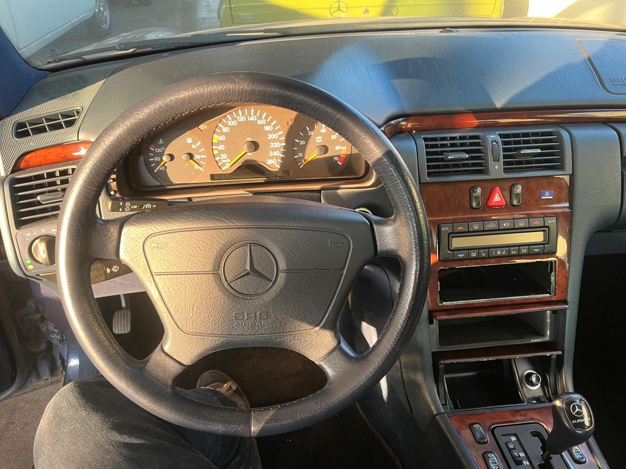 Mercedes E 320 V6 4matic DA SISTEMARE CATALIZZATORI